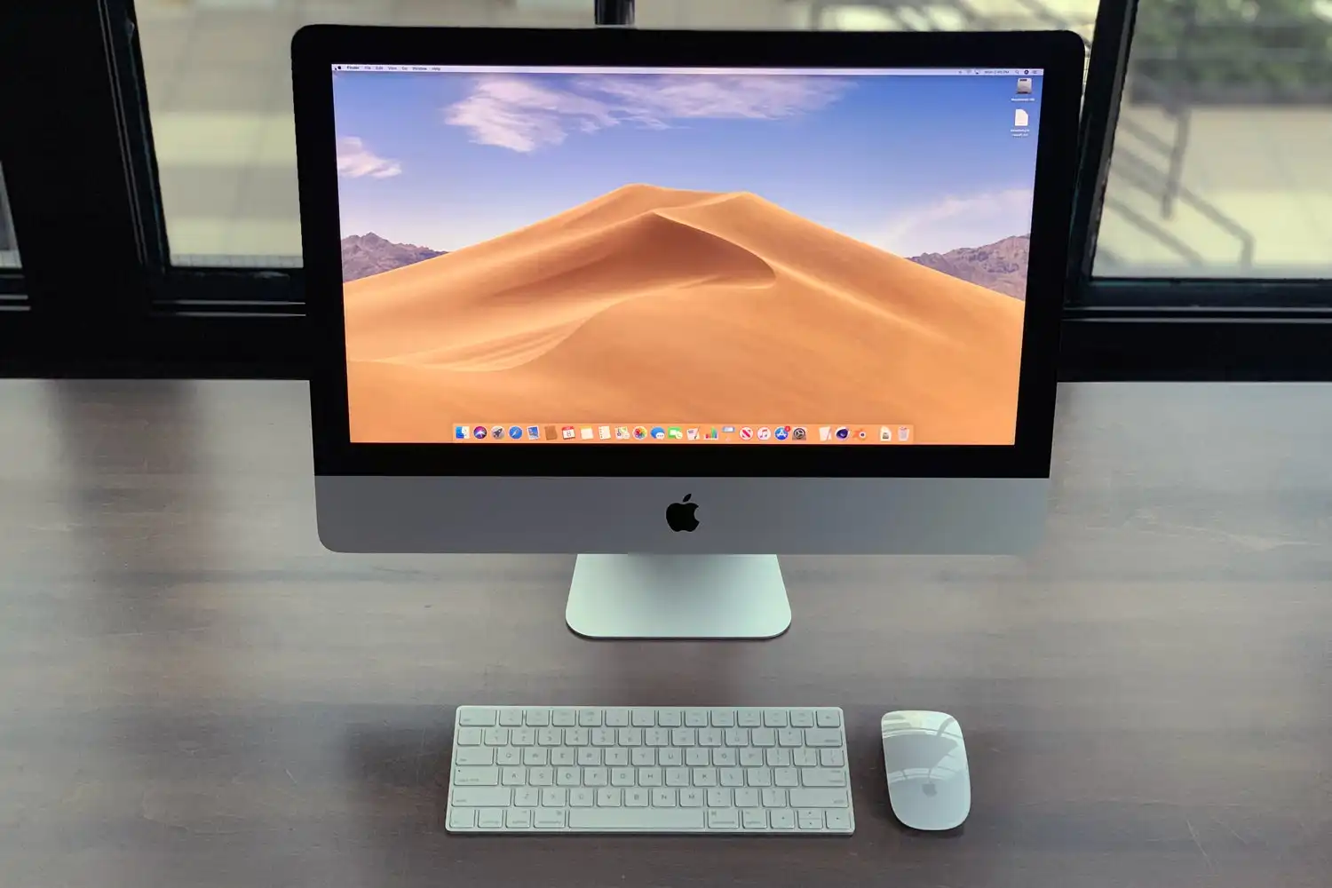 IMAC 4 Apple iMac 21.5-inch (2019)- (MRT42LL/A)